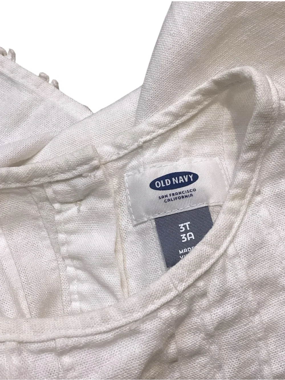 Old Navy Toddler Girls White Pintuck Linen Blend Top 3T Cottagecore Boho‎